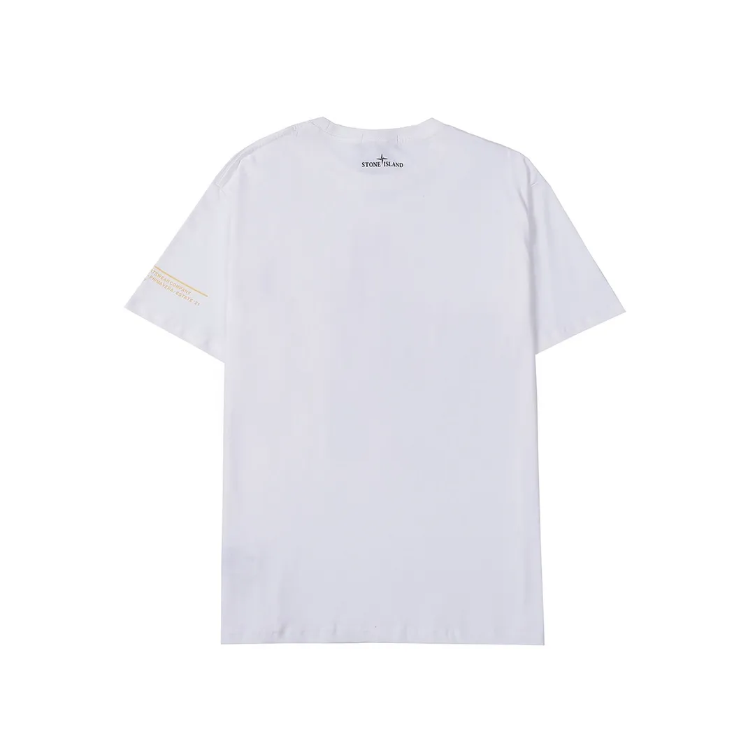 W621#P110💰 [Stone lsland/Stone Island summer new short-sleeved T-shirt with flame compass print on the chest] ⚠️[Original creation with high control of details] - Made of 260 grams of combed cotton with 32-count double yarn, soft and comfortable to the touch, sweat-absorbent and breathable. - Simple, basic and versatile style, original quality, the first choice for couples. - Made in a large factory, four needles and five threads on the shoulder, neatly arranged, high quality workmanship. - Same style for men and women. Very versatile, one piece for everyone, details are clearly visible. Color: Black White Size: M L